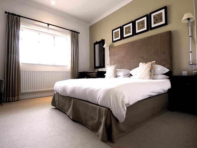 Asperion Hillside Hotel Guildford Buitenkant foto