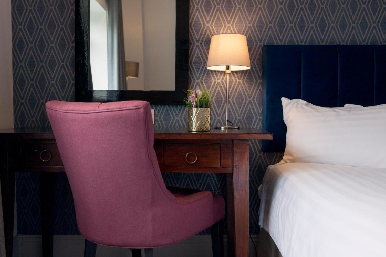 Asperion Hillside Hotel Guildford Buitenkant foto